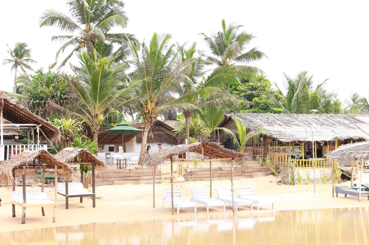 Sun & Fun Hikkaduwa Hotel Ngoại thất bức ảnh